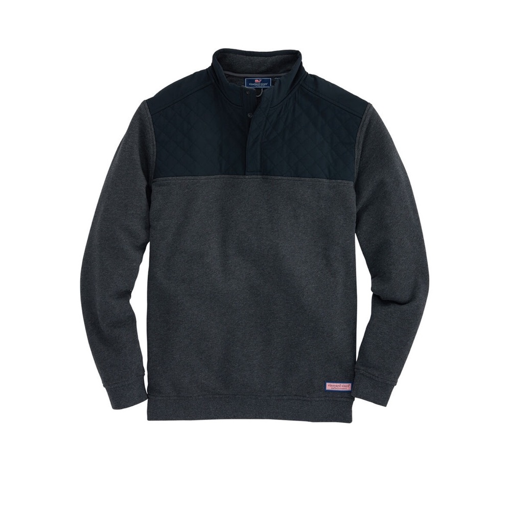 Vineyard Vines 1/4 zip Shep Shirt with quilted nylon detail. Men’s size L